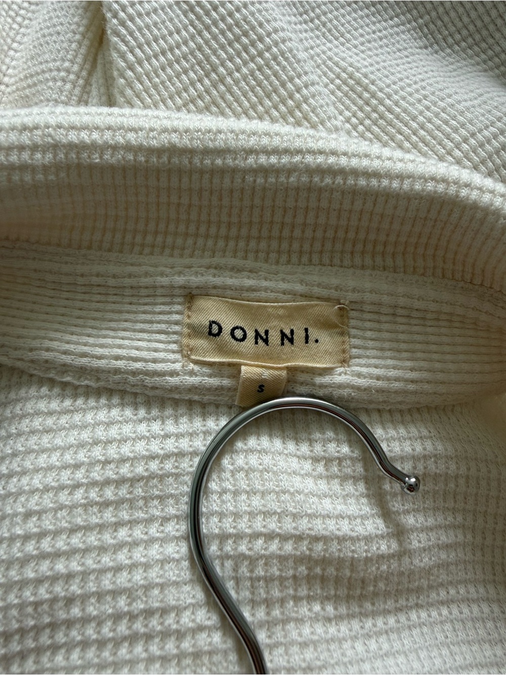 Donni Women's Cream Button-Front Knit Sweater Top Size S - Picture 5 of 5